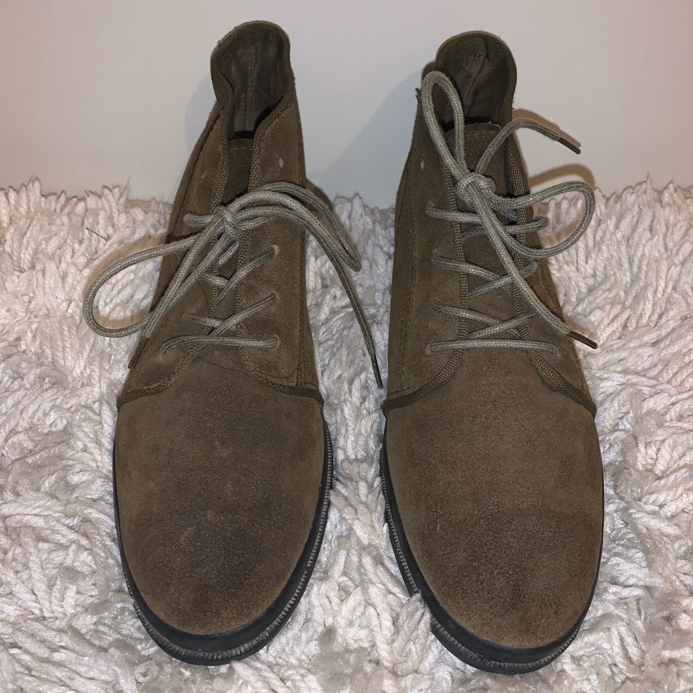 Keds hunter green lace up booties Sz.7